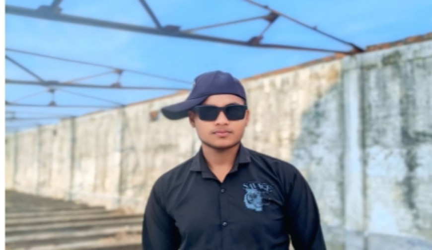 গাঞ্জাখোর নাকি এমপি কটাক্ষ করে সোশ্যাল মিডিয়া পোস্ট করায় যুবকে আটক
